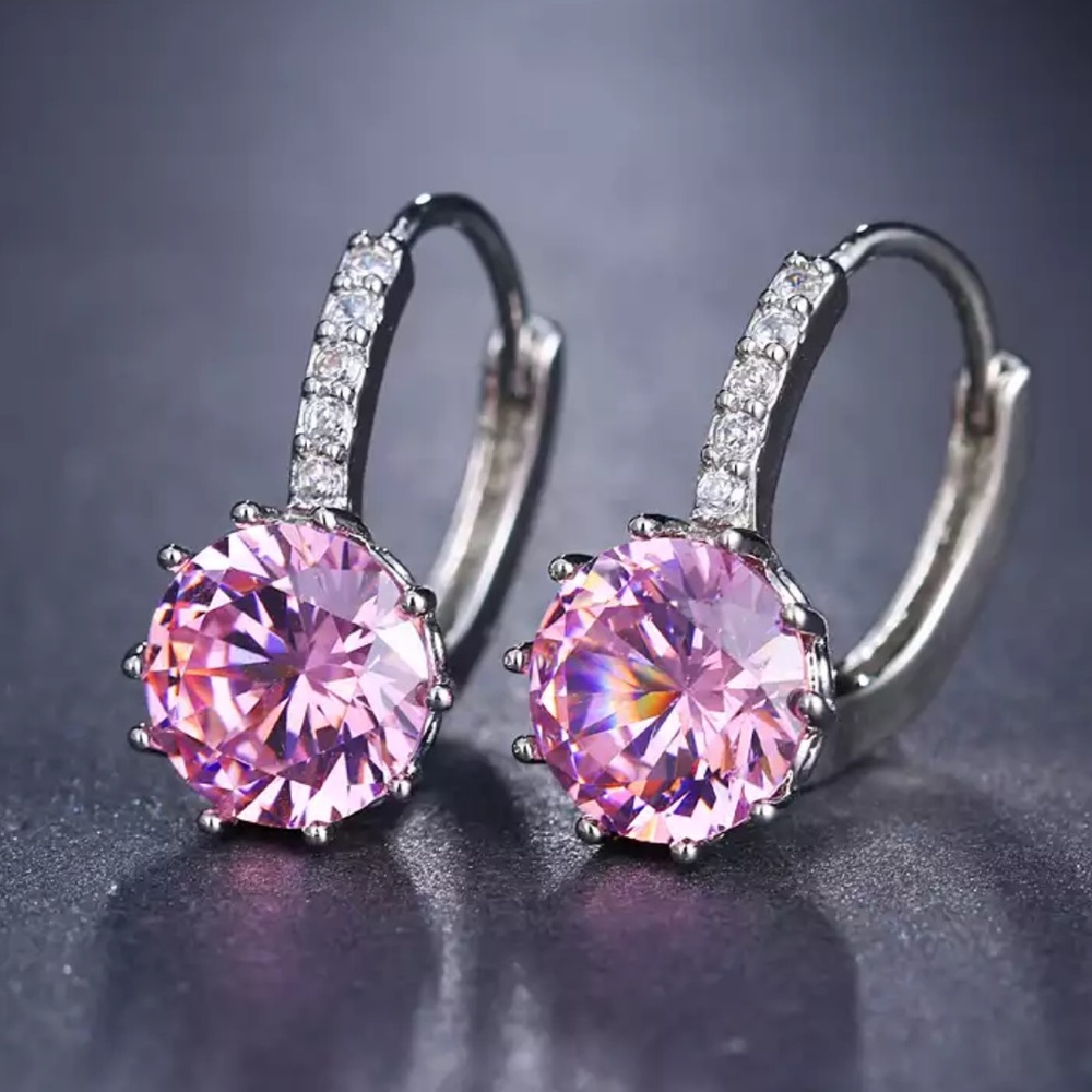New Women’s 925 Silver Round Cut Sapphire Earrings